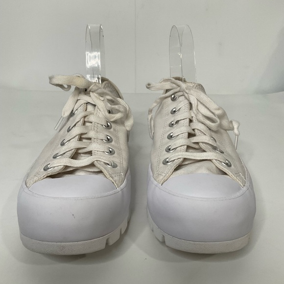 Converse Women’s White Chuck Taylor All Star Lugged Low Triple Sneakers Size 10. - Picture 4 of 11